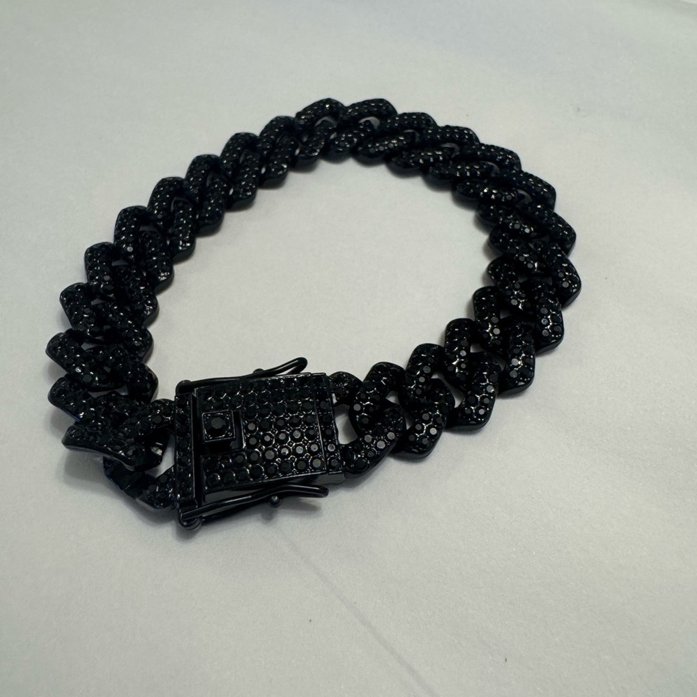 - ANGIE DEPARTMENT STORE BRACELET HANDMADE.